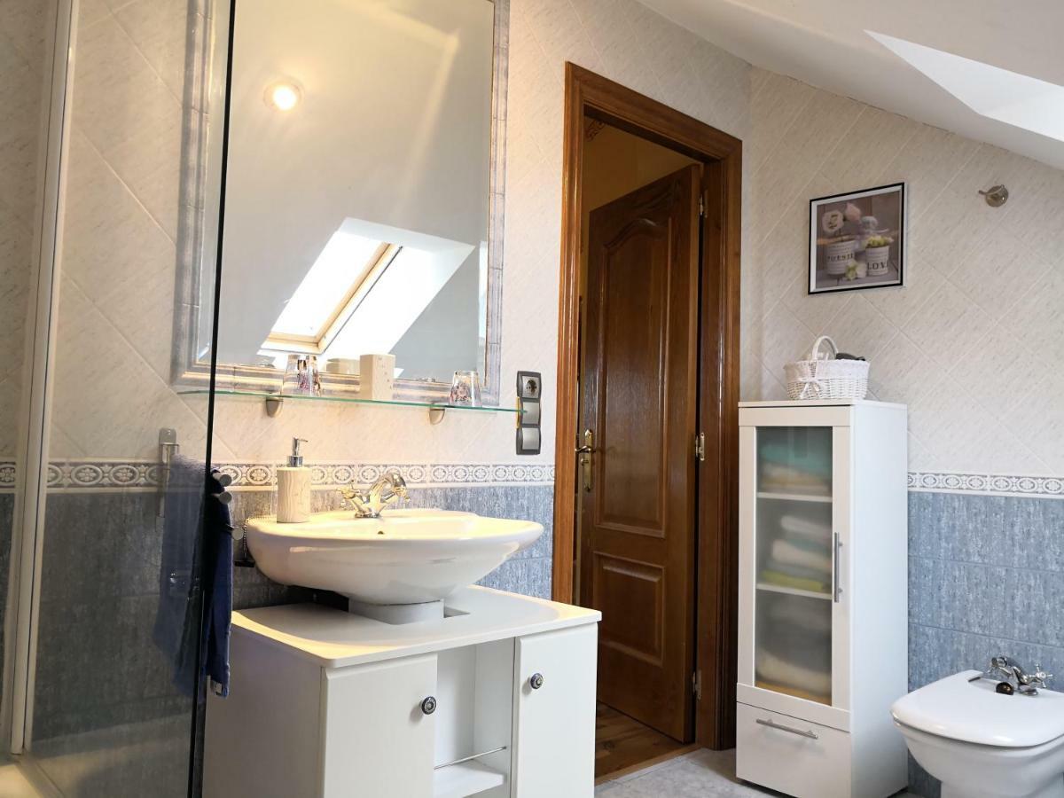 Апартаменты Apartamento Apega Рибадео Экстерьер фото
